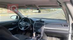 تۆیۆتا کامری